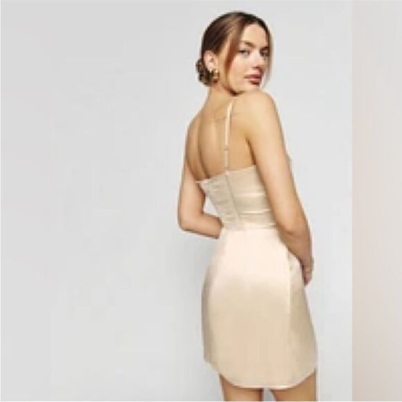 Reformation Kosta Silk Mini Dress Almond Size 12 NWT - Picture 4 of 6